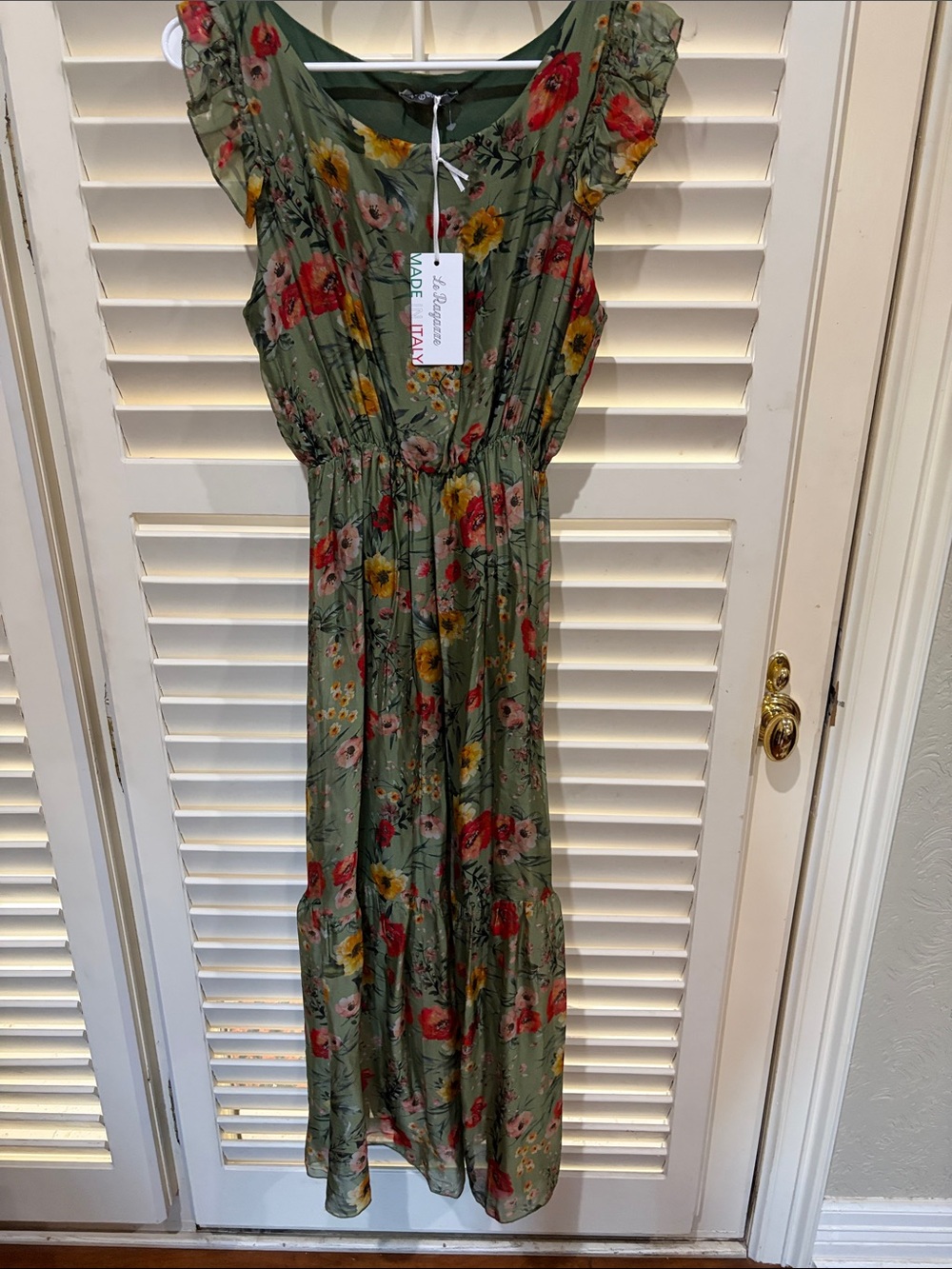 La Ragarre Floral Ruffle-Sleeve Olive Green Maxi Dress. Medium, NWT